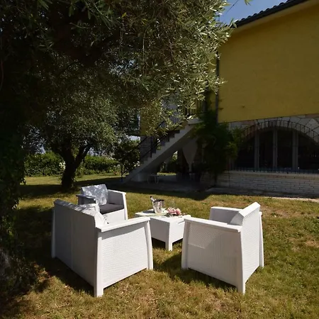 Casa Valeria Feriehus *